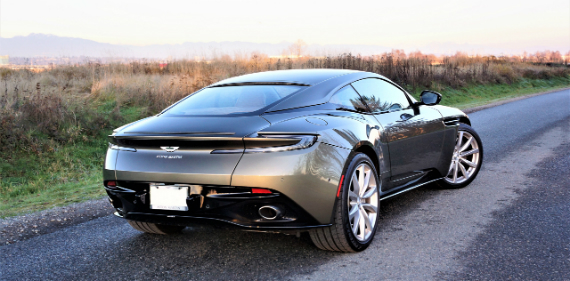 18_aston_martin_db11_v8_00900