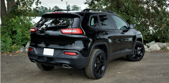 18_jeep_cherokee_high_altitude_v6_4x4_00900