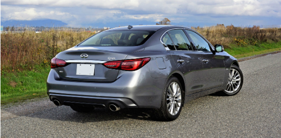 18_infiniti_q50_v6_awd_01000