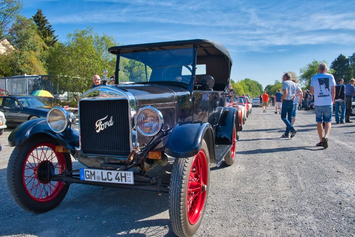 Cruising Through Time: Exploring the World's Oldest Cars