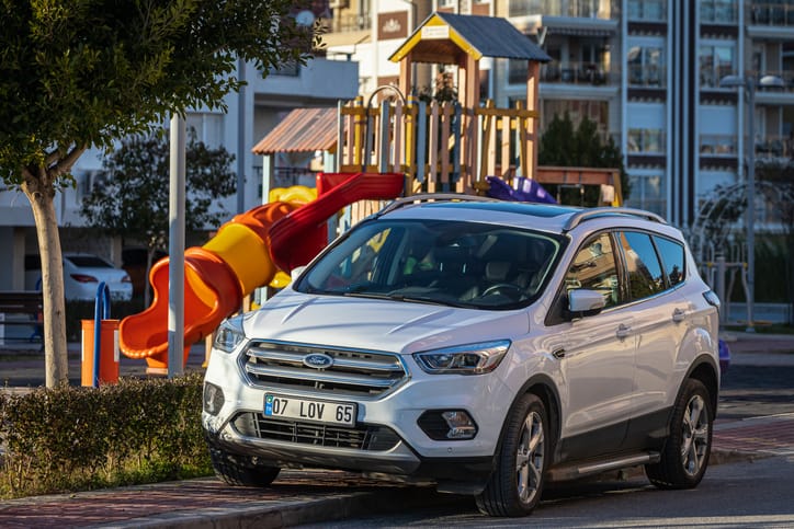 The 2024 Ford Escape Plug-in Hybrid: A Compact SUV Powerhouse