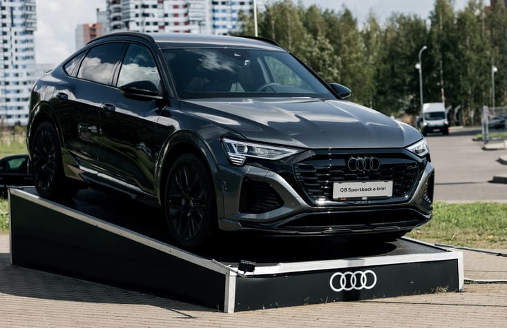 The Electric Evolution: Unveiling the Allure of the Audi Q8 Sportback e-tron