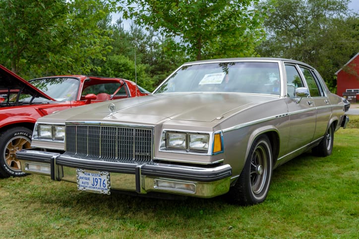 The Buick Park Avenue: A Look Back at a Classic American Luxury Car