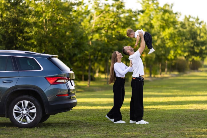 The Best Cars for New Parents: Safety Features and Child Seats