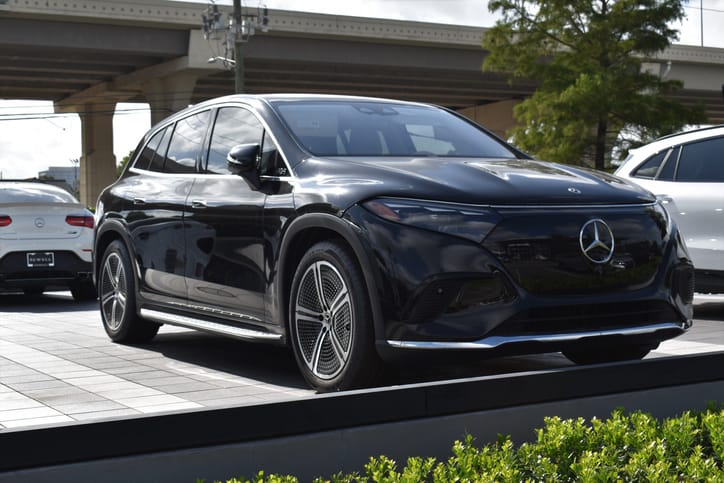 The Mercedes-Benz 450: A Legacy of Luxury Across Three Classes