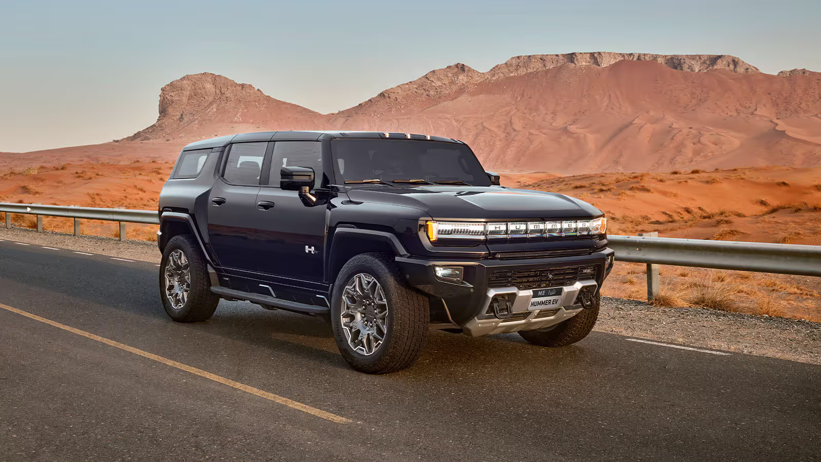 The 2025 GMC Hummer EV SUV: Electrifying Off-Road Dominance